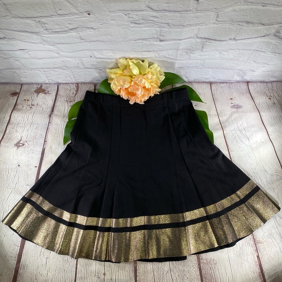 NWOT! Three Dots A-Line Skirt